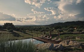 Bode Country House